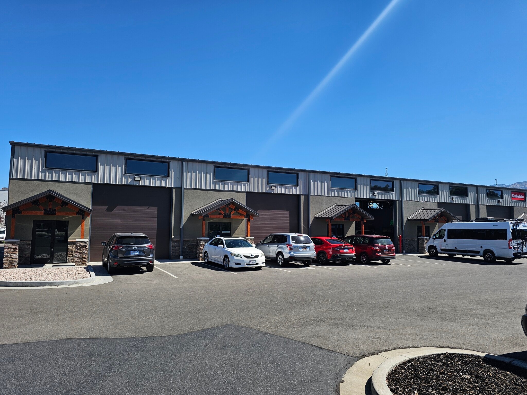 760 S River Park Dr, Riverdale, UT to rent Building Photo- Image 1 of 3