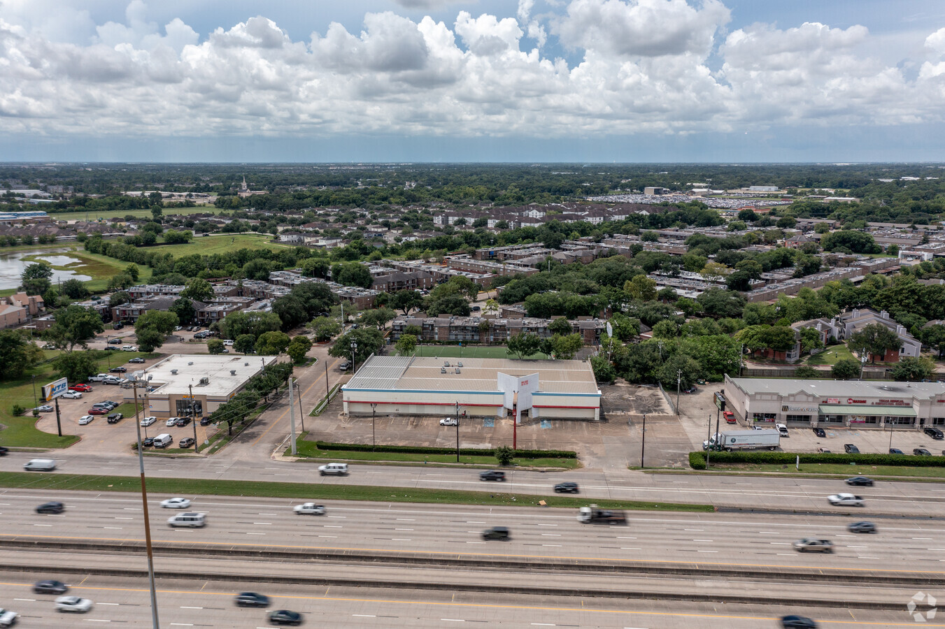 10900 Gulf Fwy, Houston 77034 - Bldg B | LoopNet.co.uk