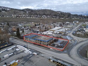 935 Richter St, Kelowna, BC for sale Primary Photo- Image 1 of 2