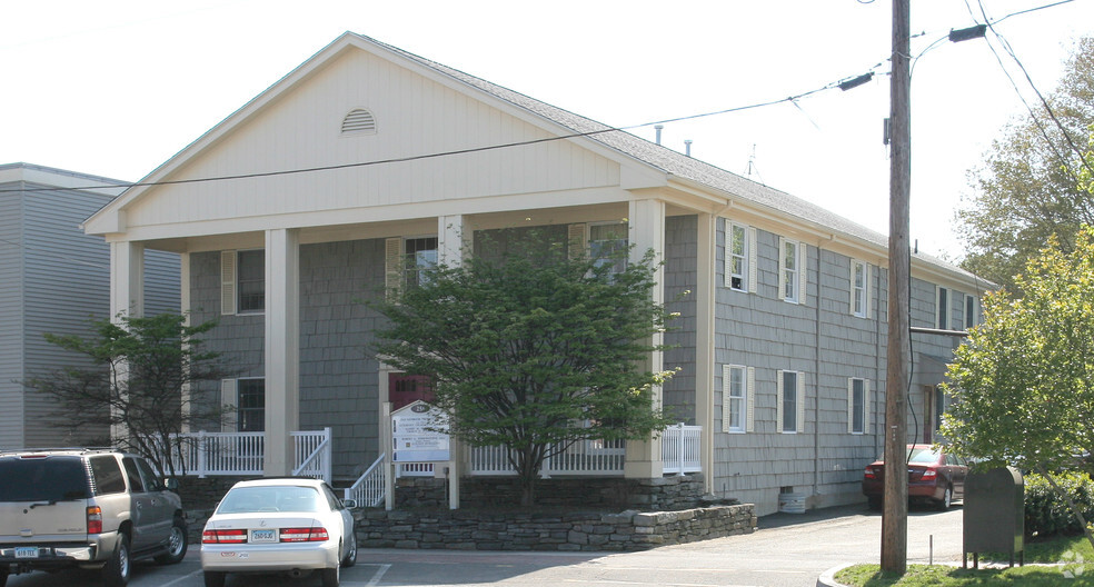 251 Main St, Old Saybrook, CT for sale - Primary Photo - Image 1 of 2