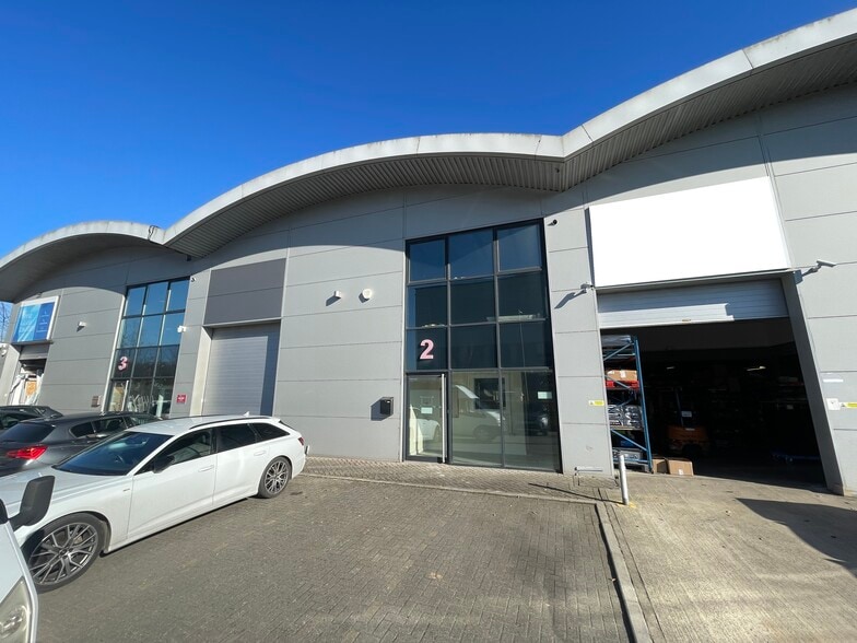 Solar Way, Amesbury to rent - Building Photo - Image 2 of 8