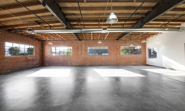 3003 Pennsylvania Ave, Santa Monica, CA for rent Building Photo- Image 1 of 9