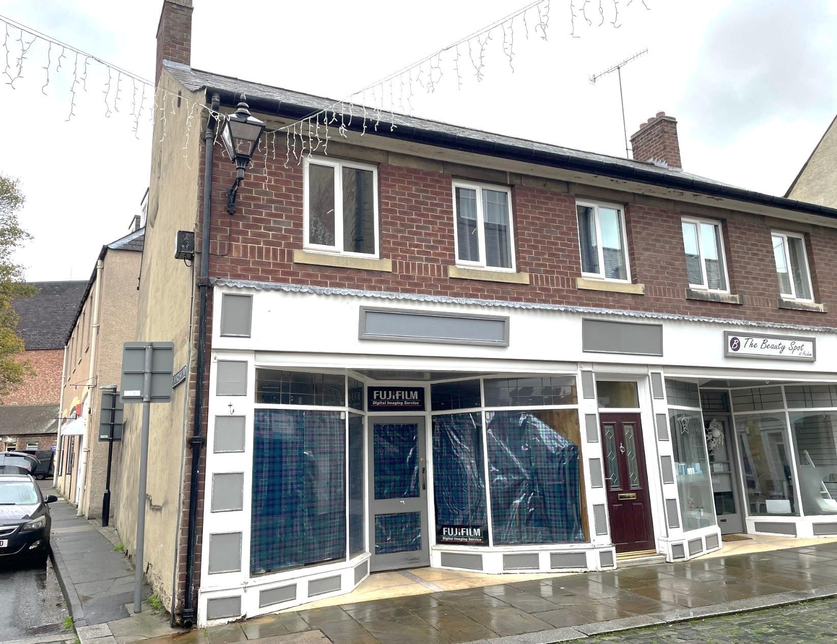 23-25 St. Marys Chare, Hexham to rent Building Photo- Image 1 of 2