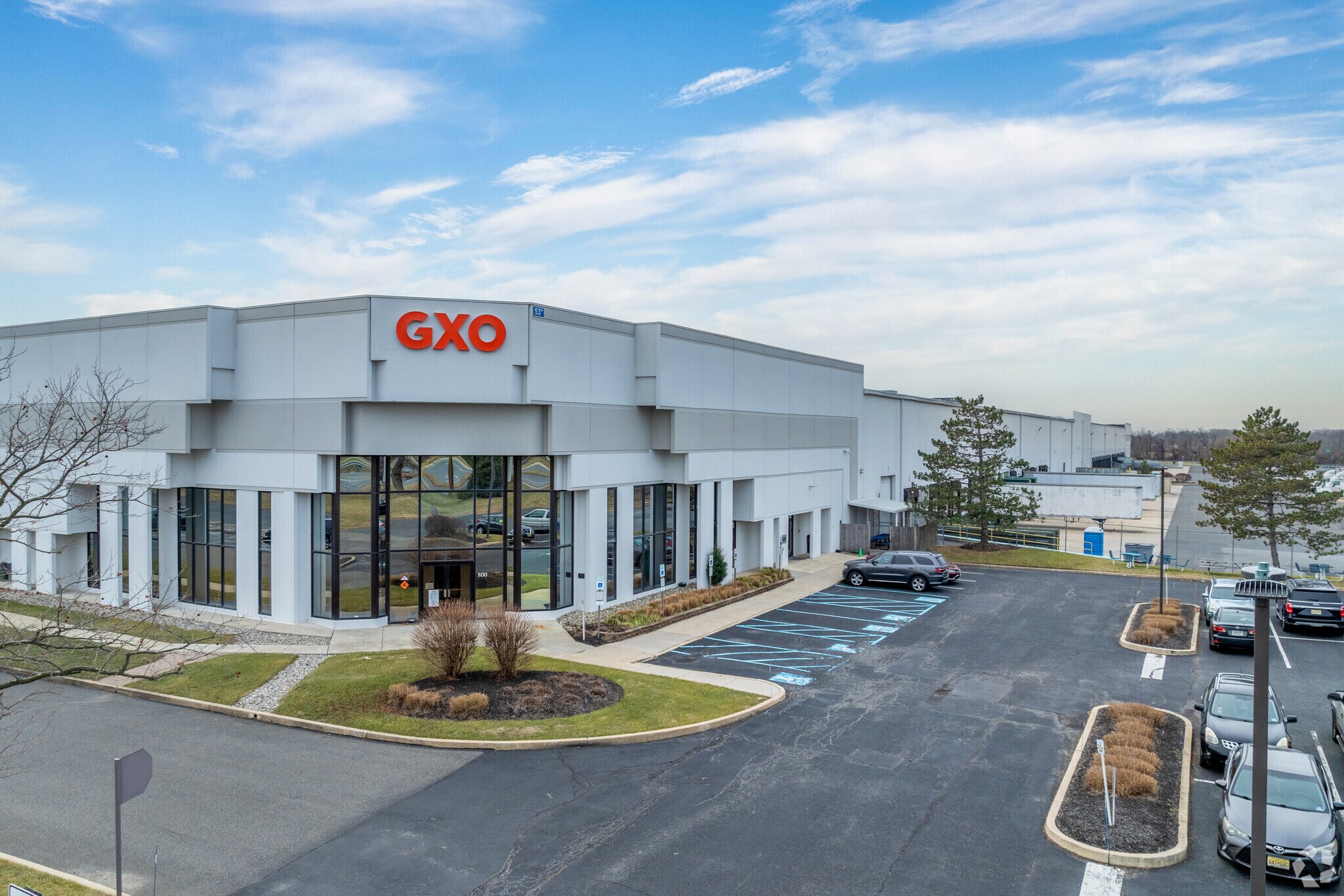 800 Arlington Blvd, Swedesboro, NJ to rent Primary Photo- Image 1 of 8