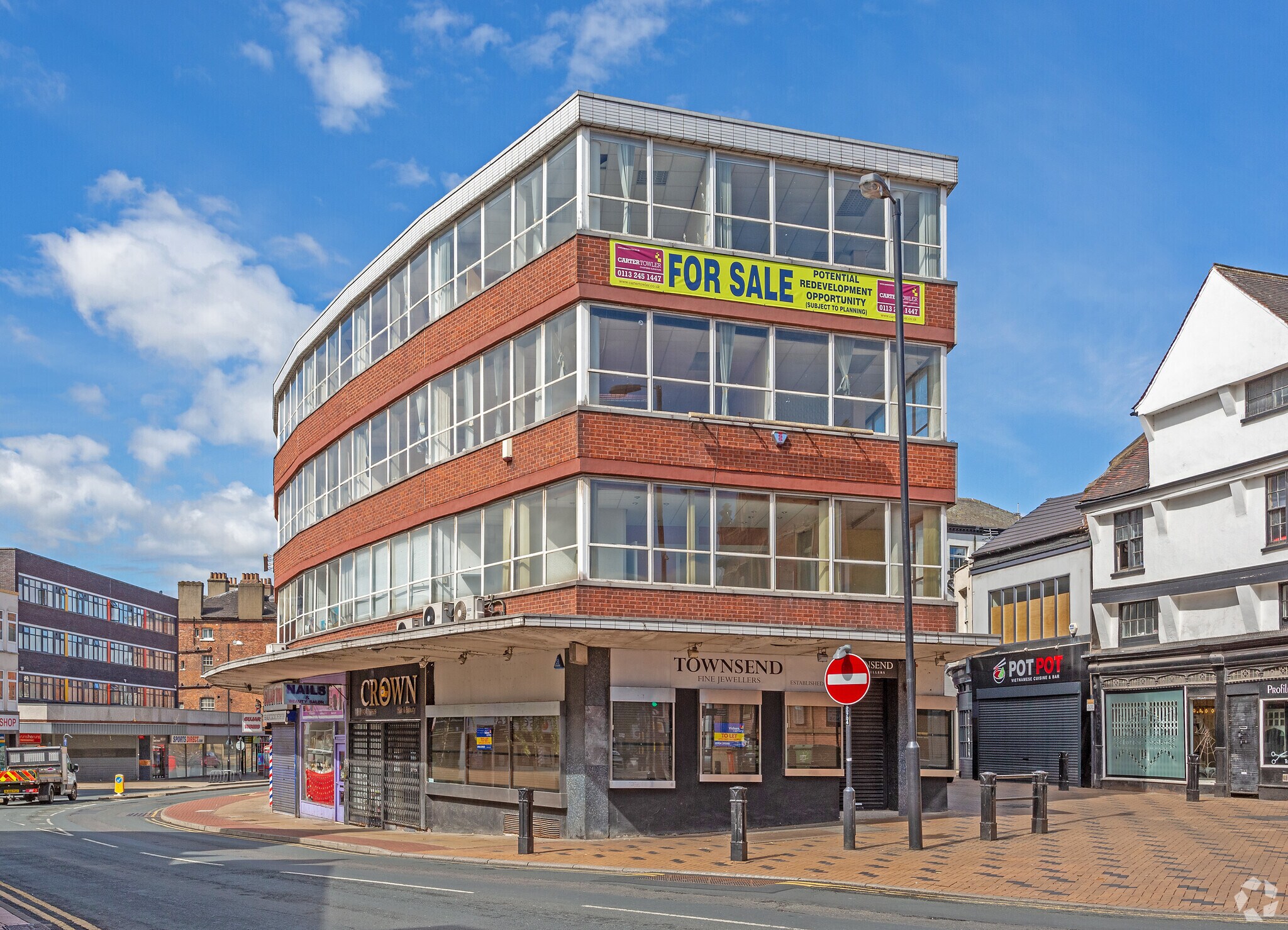 2-16 Marygate, Wakefield for sale Primary Photo- Image 1 of 1