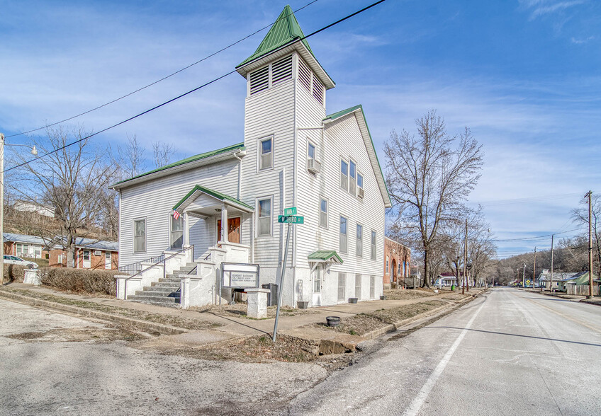 31 W 3rd St, Newburg, MO for sale - Primary Photo - Image 1 of 1