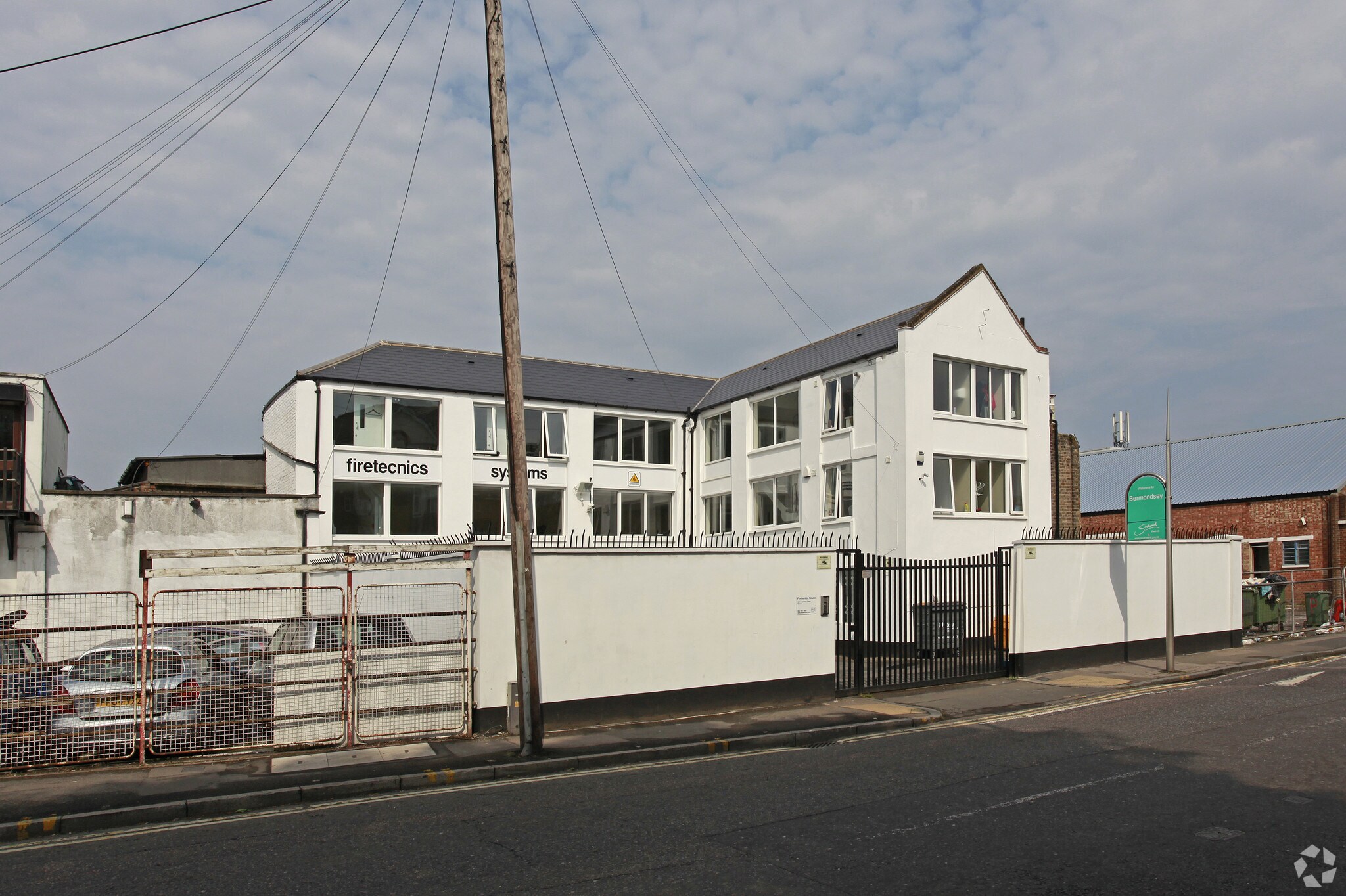 328 St James's Rd, London for sale Building Photo- Image 1 of 1