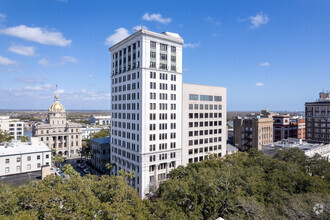 2 E Bryan St, Savannah, GA for sale Primary Photo- Image 1 of 1