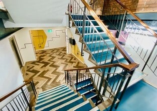 9 Stevenson Sq, Manchester to rent Interior Photo- Image 2 of 5