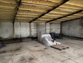 22 Fieldside, Scunthorpe to rent Interior Photo- Image 1 of 5