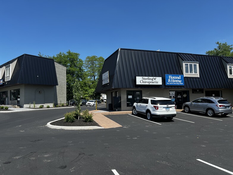 2600 Berlin Tpke, Newington, CT for rent - Building Photo - Image 1 of 14