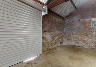 Church St, Doddington to rent Interior Photo- Image 1 of 2