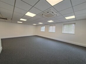 Victoria Rd, Bicester to rent Interior Photo- Image 2 of 3