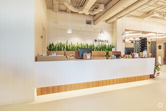 Calle Santa Leonor, 65, Madrid, Madrid to rent Interior Photo- Image 2 of 16