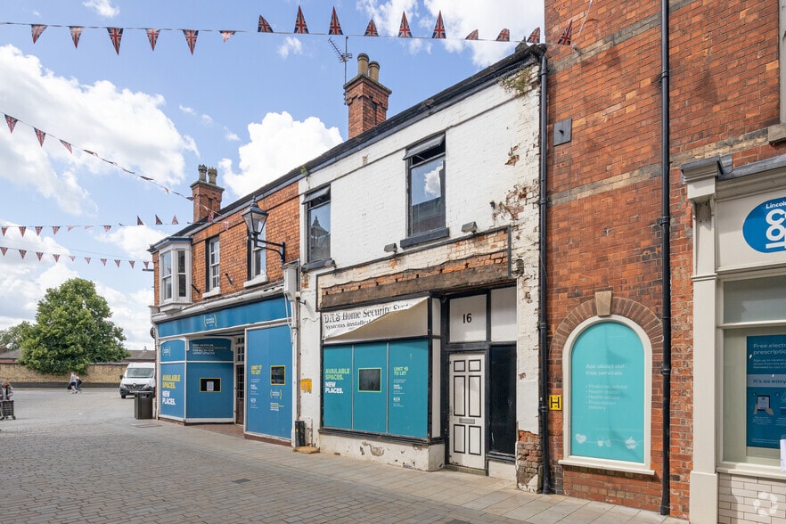 17 Sincil St, Lincoln to rent - Building Photo - Image 2 of 3