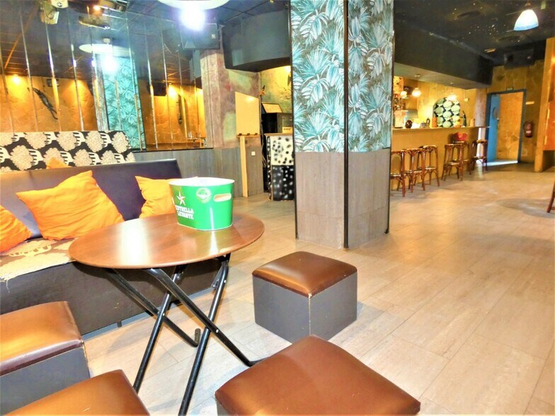 Retail in Molina de Segura, Murcia for sale - Interior Photo - Image 2 of 11