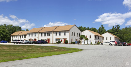 12 Parmenter Rd, Londonderry, NH for sale Primary Photo- Image 1 of 1