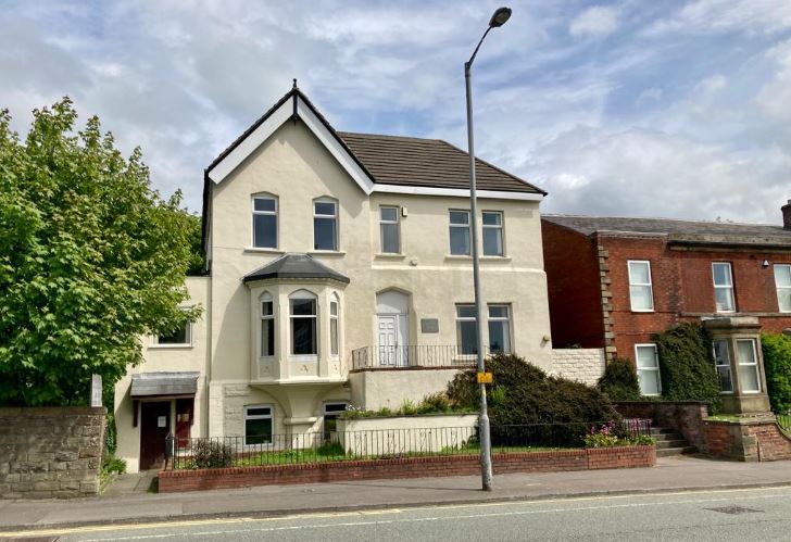 103 Manchester Rd, Bury for sale Building Photo- Image 1 of 1