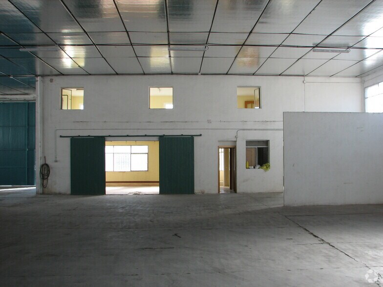 Industrial in Valdemoro, Madrid for sale - Building Photo - Image 2 of 12