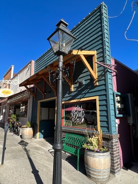 214 Broad St, Nevada City, CA for sale - Building Photo - Image 1 of 29