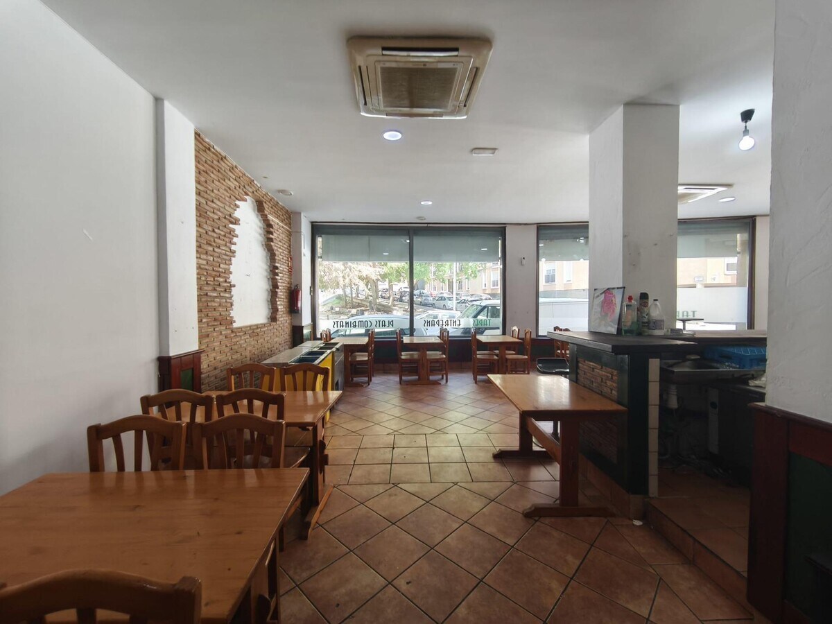 Vilafranca del Penedès, BAR 08720 - Unit - -  - Interior Photo - Image 2 of 17