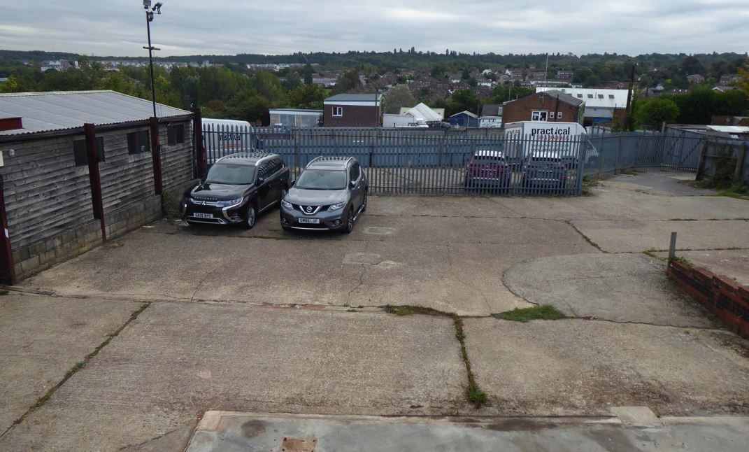 North Farm Rd, Tunbridge Wells for sale Primary Photo- Image 1 of 1