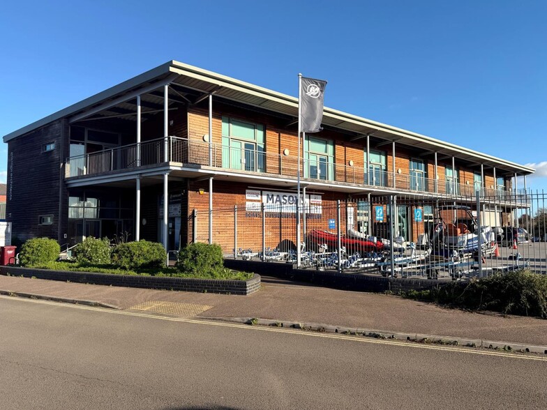 Michael Browning Way, Exeter to rent - Building Photo - Image 1 of 2