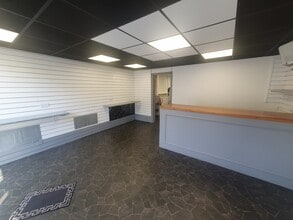 68 Westbourne Rd, Huddersfield to rent Interior Photo- Image 2 of 3