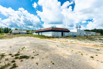 6556 Oak Rd, Vassar, MI for sale Building Photo- Image 1 of 1