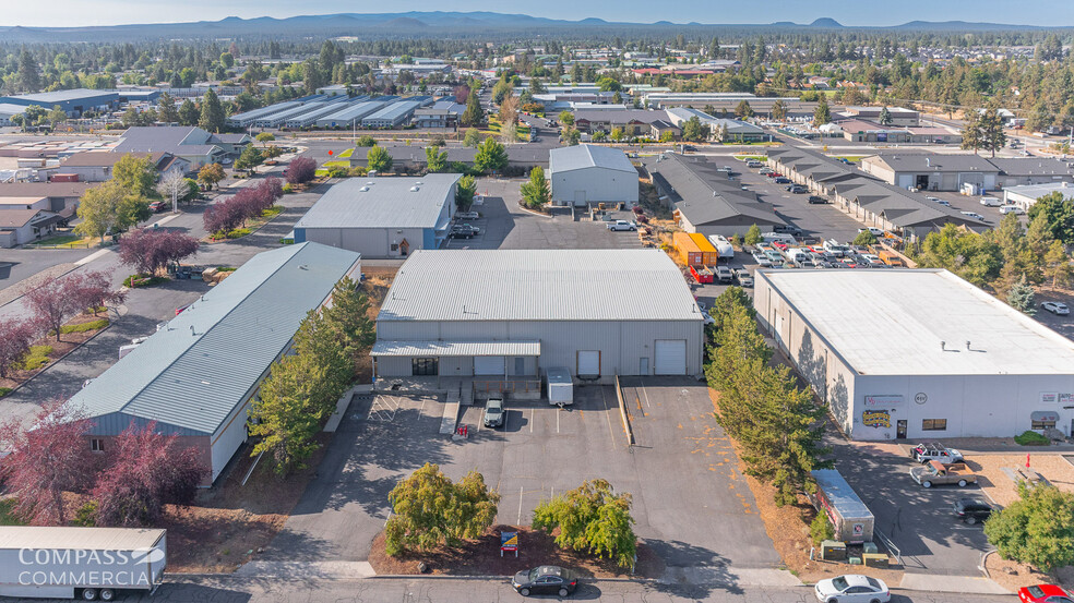 921 SE Armour Rd, Bend, OR for sale - Building Photo - Image 1 of 1