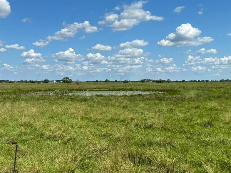 17002 Brumbelow Rd, Needville, TX for sale - Building Photo - Image 3 of 5