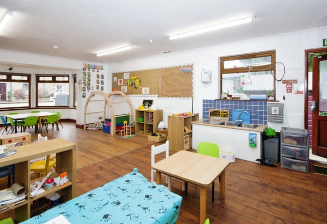 More details for 1 Rannes St, Insch - Retail for Sale