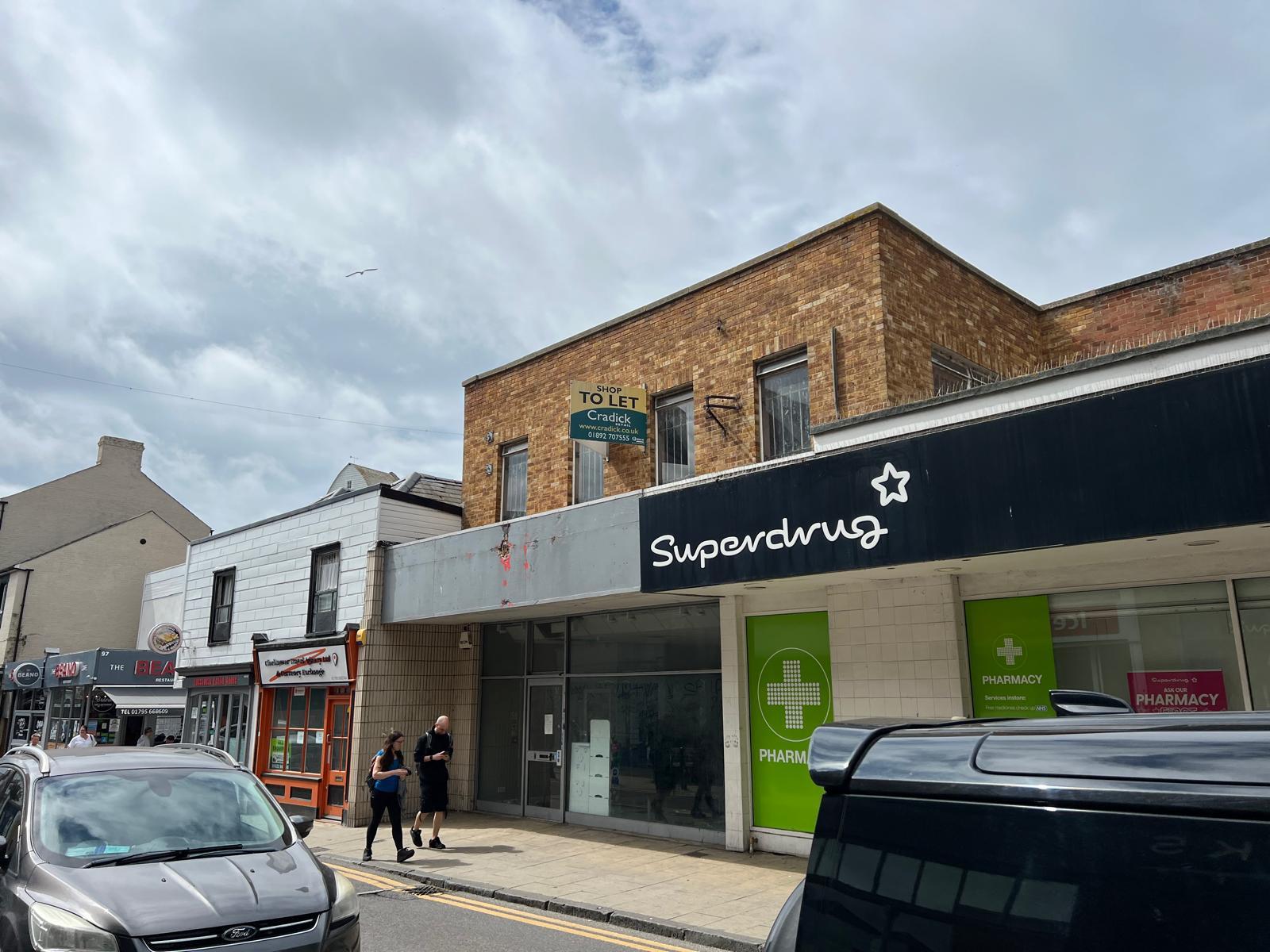93 High St, Sheerness to rent Building Photo- Image 1 of 2
