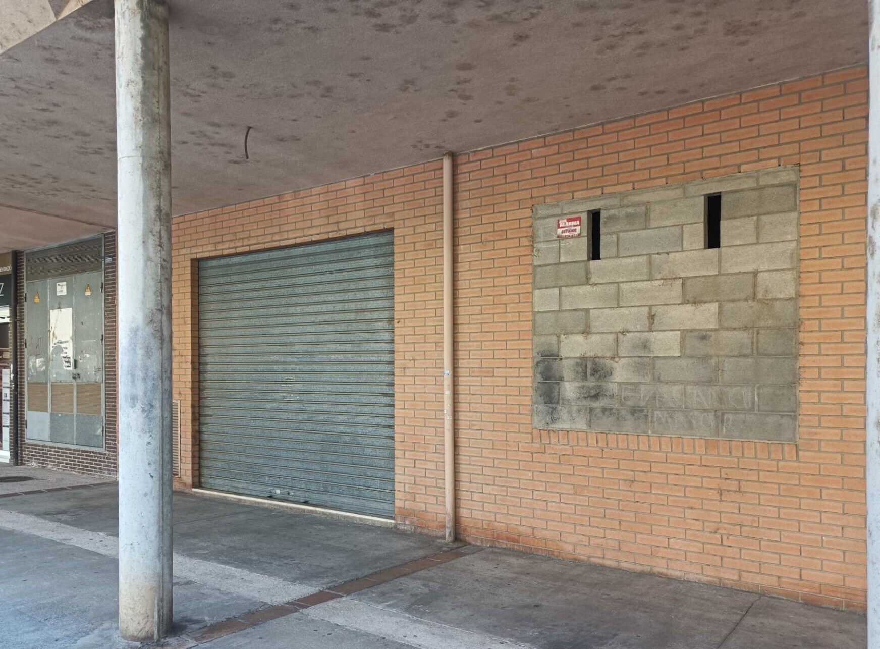 Retail in Tortosa, Tarragona to rent Building Photo- Image 1 of 2