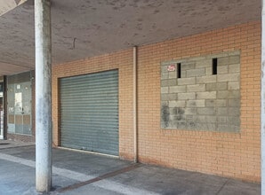 Retail in Tortosa, Tarragona to rent Building Photo- Image 1 of 2