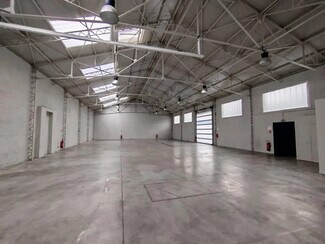 More details for Office, Light Industrial to Rent