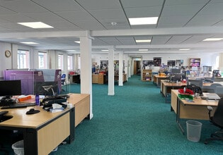 118-136 Rose St, Edinburgh to rent Interior Photo- Image 2 of 10