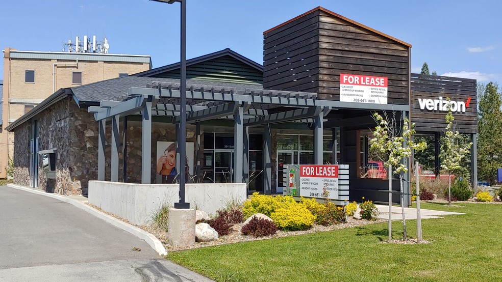 201 E Superior St, Sandpoint, ID for sale - Building Photo - Image 1 of 1