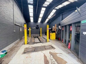 132 Park View Rd, Welling to rent Interior Photo- Image 2 of 4