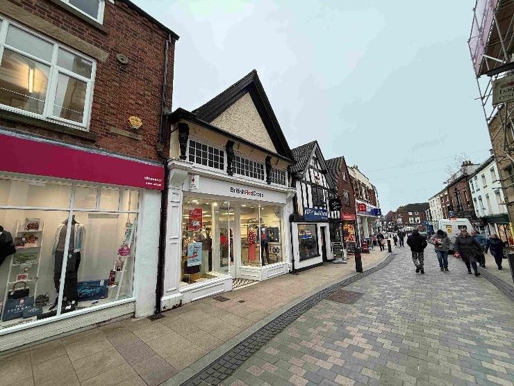 26 High St, Uttoxeter to rent - Building Photo - Image 2 of 2