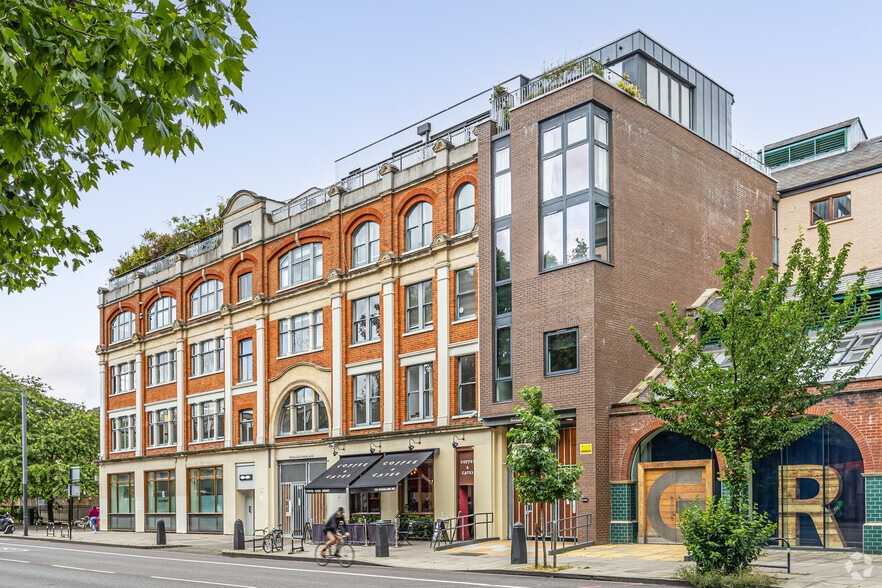 138 Kingsland Rd, London for sale - Primary Photo - Image 1 of 1