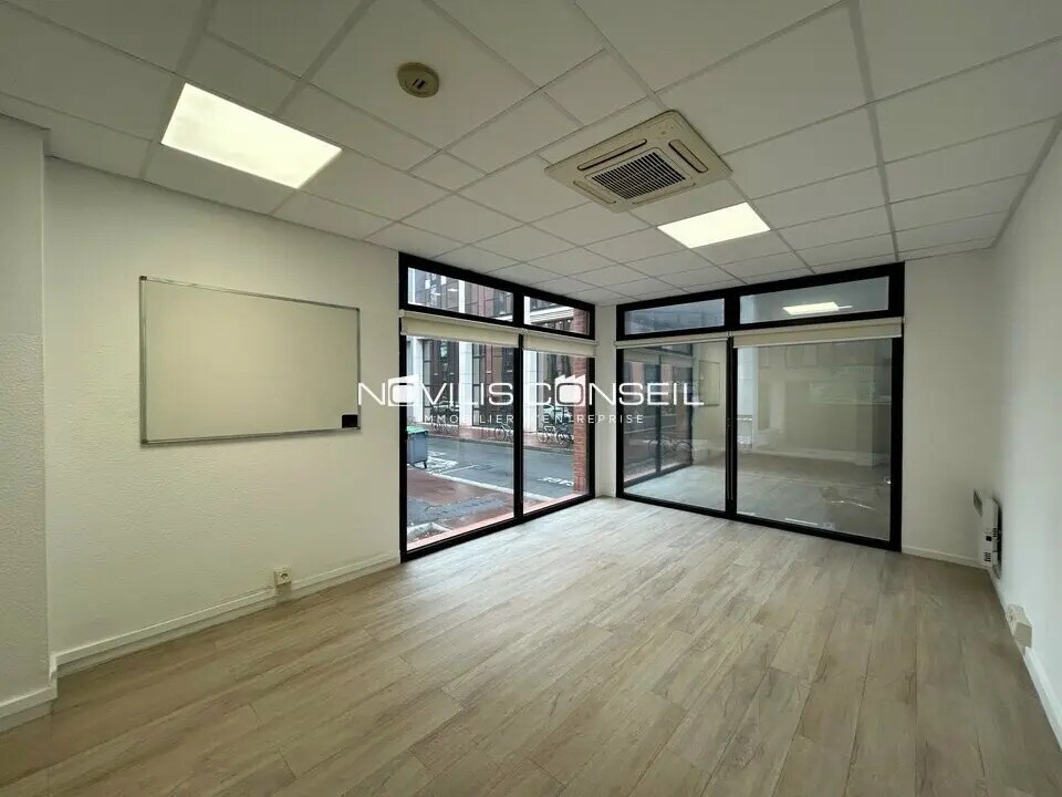 Office in Toulouse to rent Building Photo- Image 1 of 8