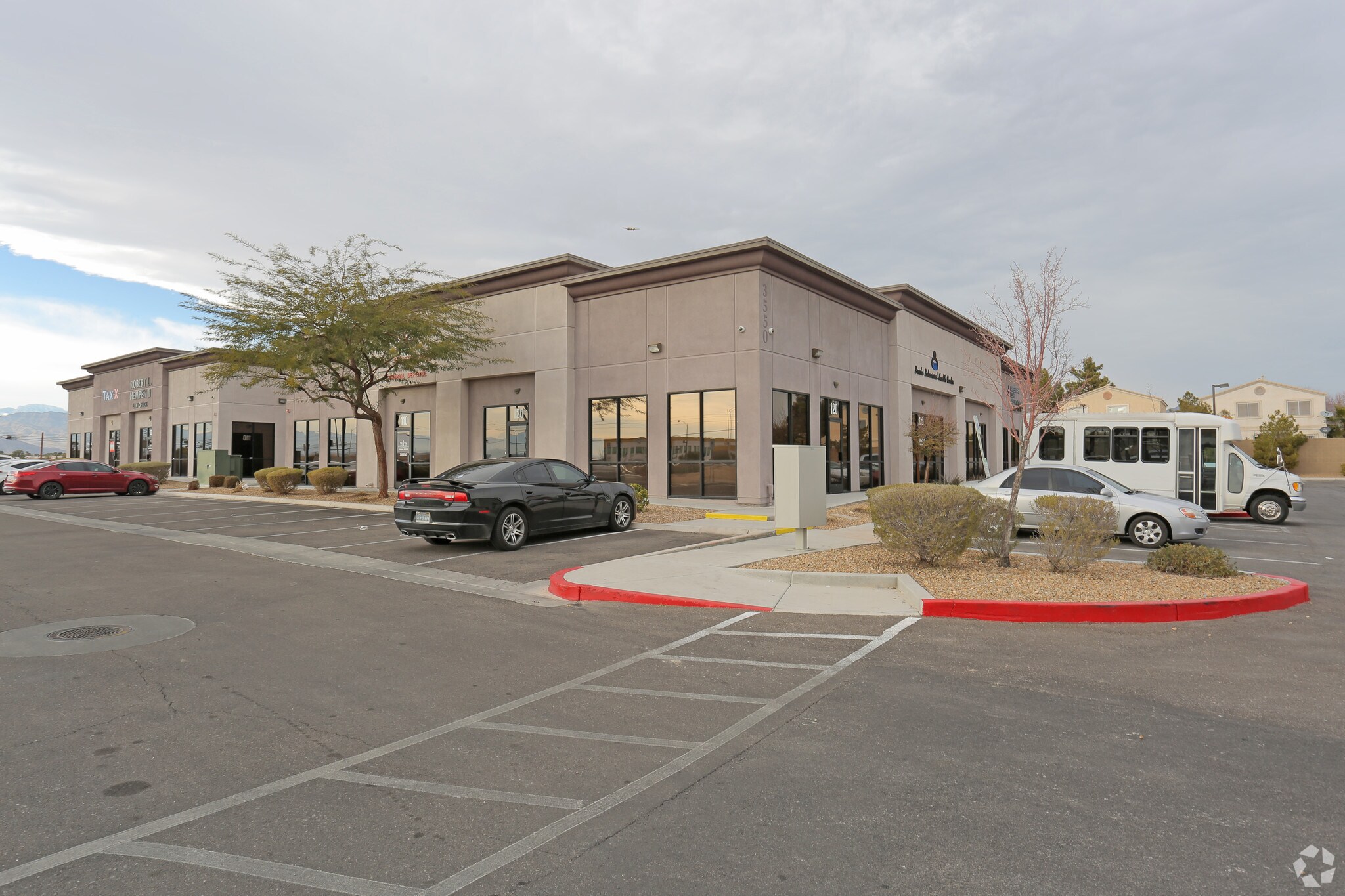 3550 W Cheyenne Ave, North Las Vegas, NV for sale Primary Photo- Image 1 of 1