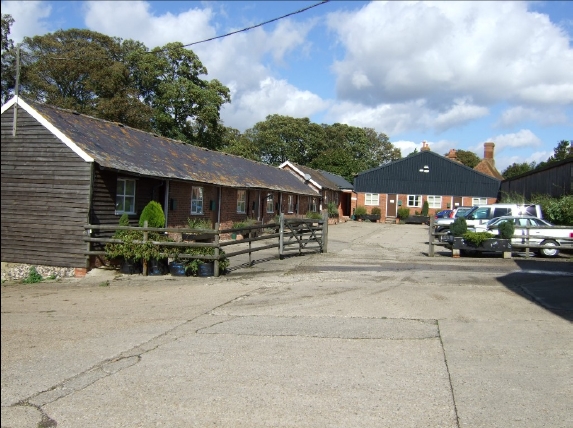 Parsonage Stocks Rd, Faversham for rent - Building Photo - Image 1 of 1