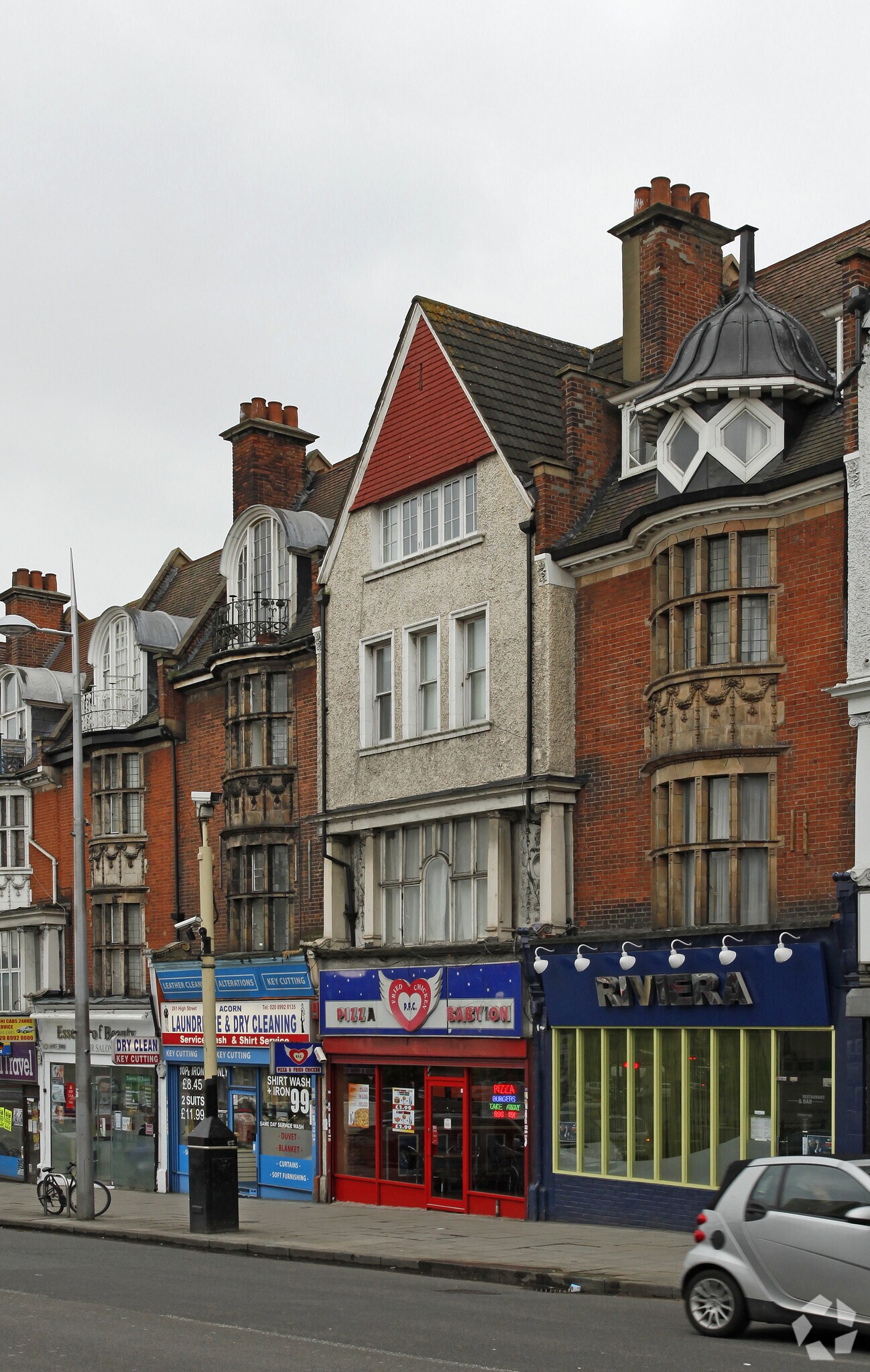 263 High St, London for sale Primary Photo- Image 1 of 1