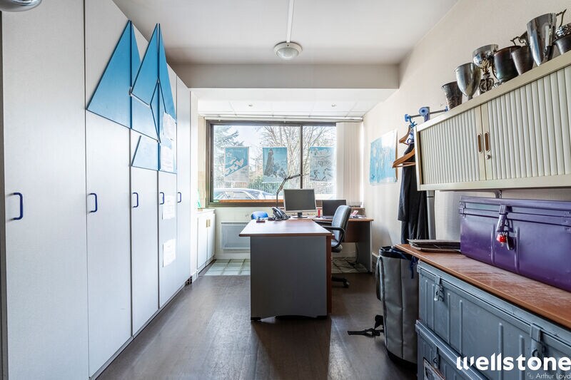 Office in Paris for sale - Interior Photo - Image 3 of 8