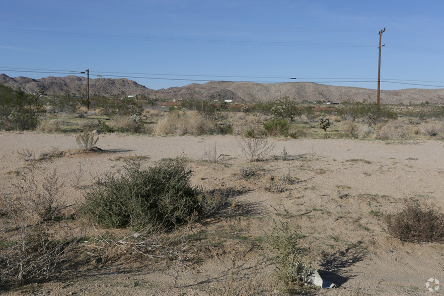 32 Twentynine Palms Hwy, Joshua Tree, CA for sale - Primary Photo - Image 1 of 1