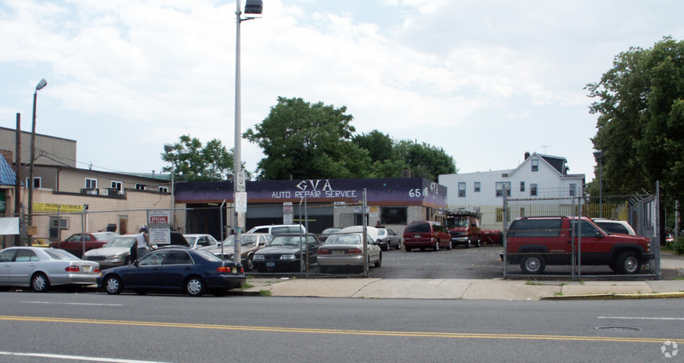 65 Central Ave, East Orange, NJ for sale - Building Photo - Image 1 of 2