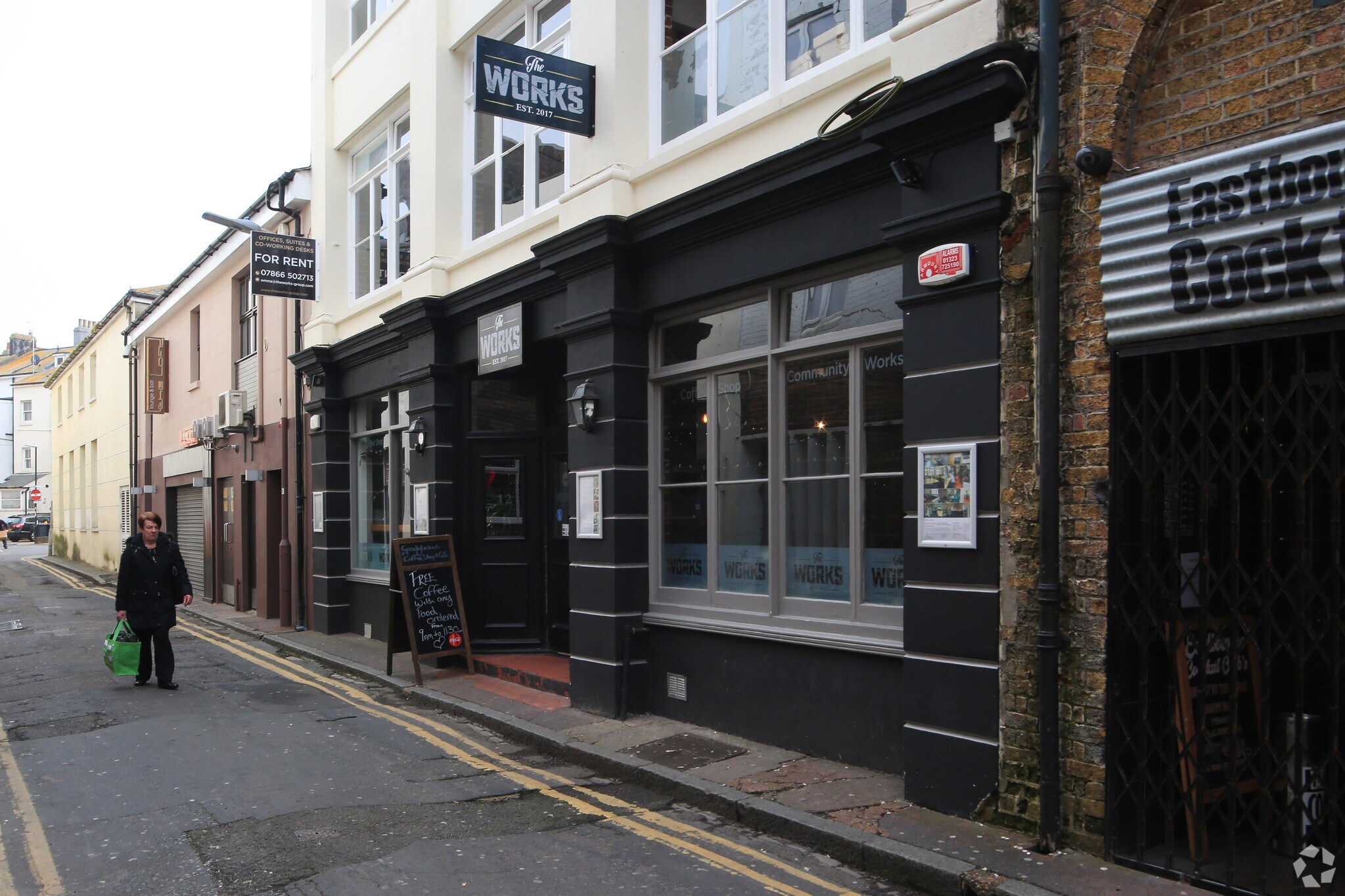 12 Station St, Eastbourne to rent Building Photo- Image 1 of 2