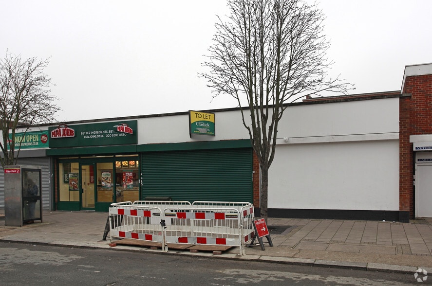 21 Picardy St, Belvedere to rent - Building Photo - Image 3 of 6